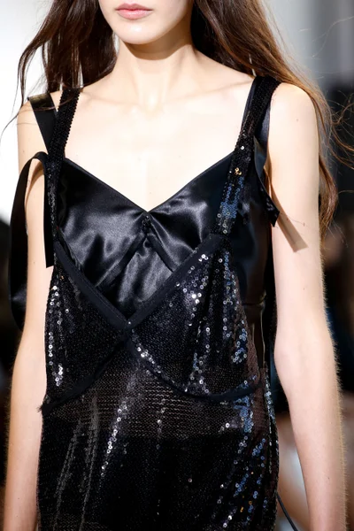 Look 95